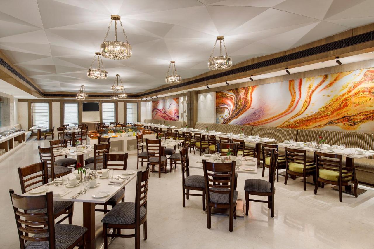 Viraj Sarovar Portico Jammu Exterior photo